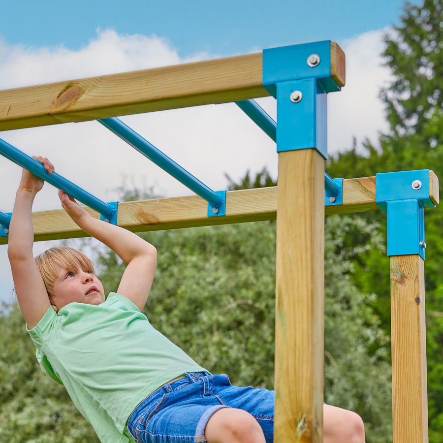 Aire de jeux Tamarin Skywood avec pont de singe, balancoire et toboggan